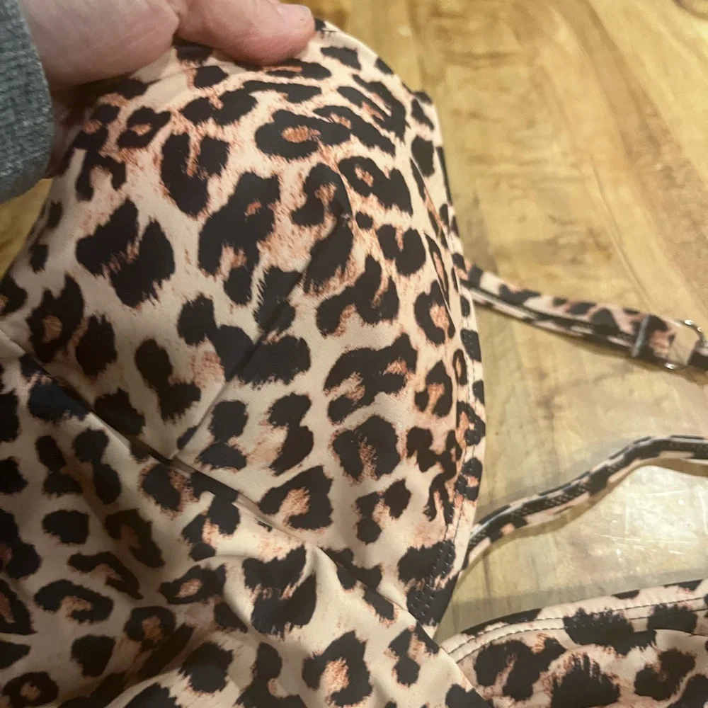 Leopard Print One-Piece Swimsuit - Picture 4 of 11